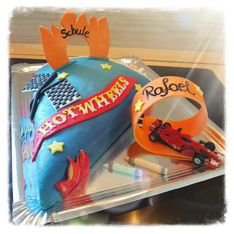 Einschulungstorte Hotwheels