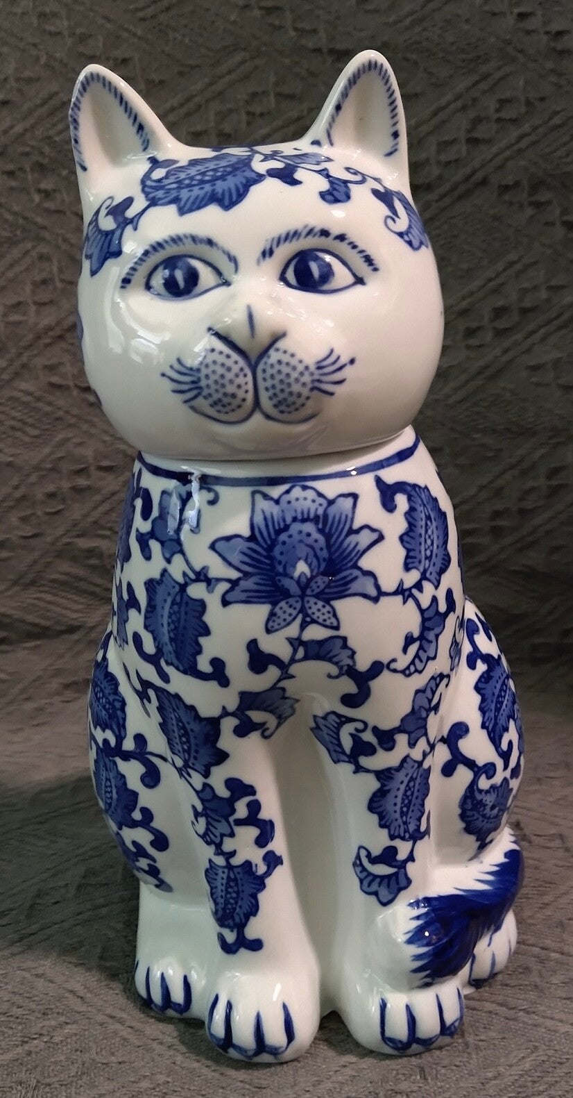 Seymour Mann China Cat Jar