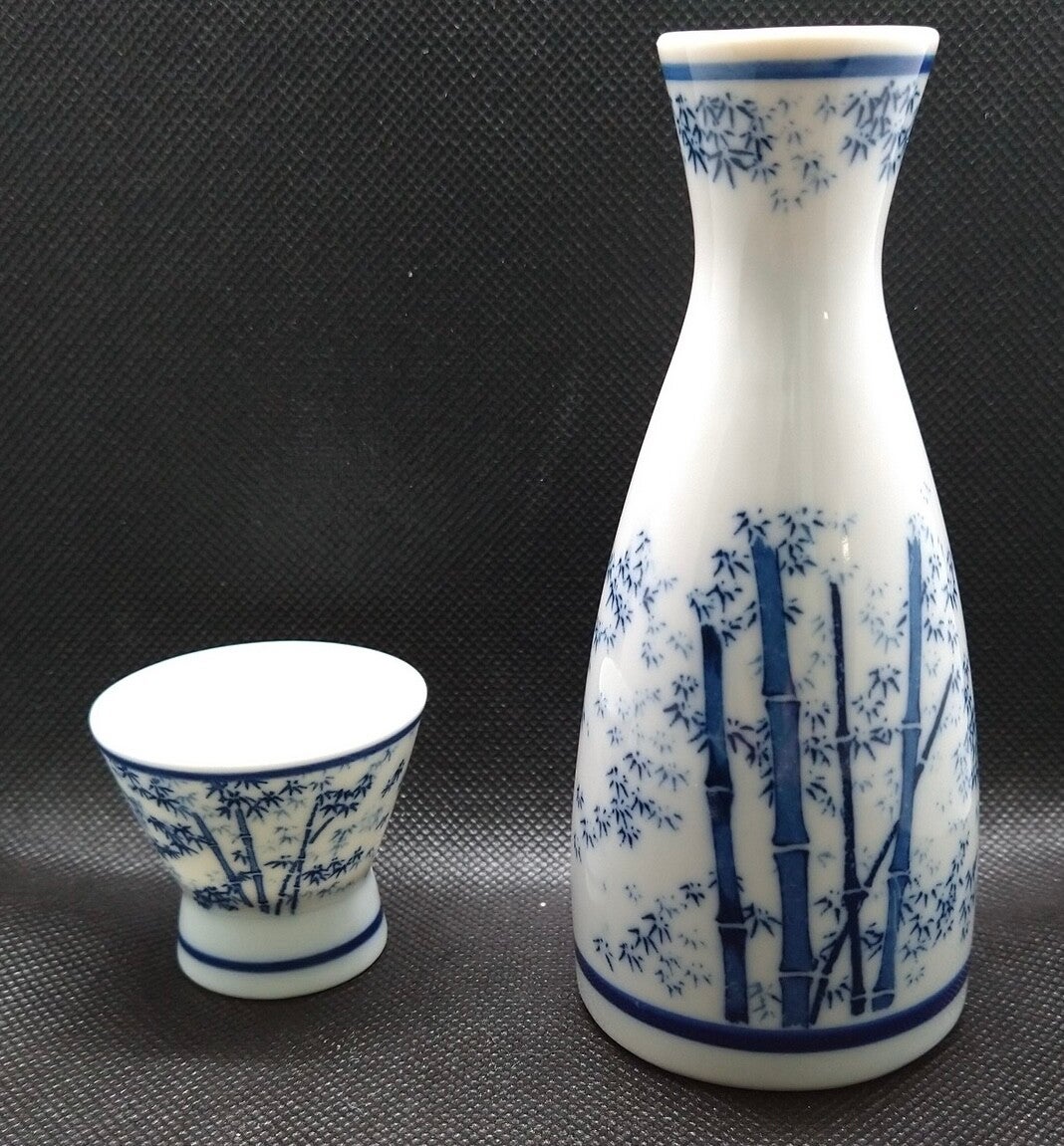 Sake set with blue bamboo design