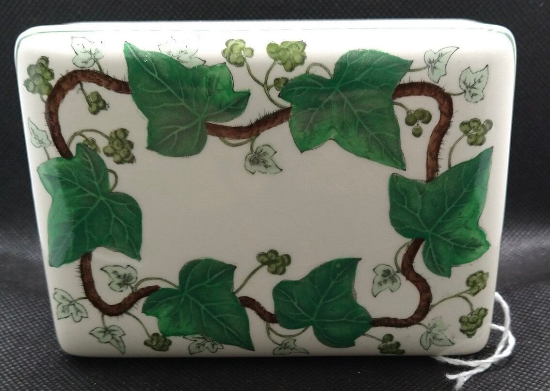 Wedgwood 'Napoleon Ivy' Porcelain Trinket Box