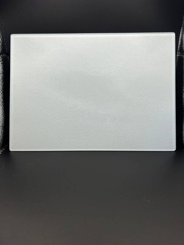 Glass chopping board