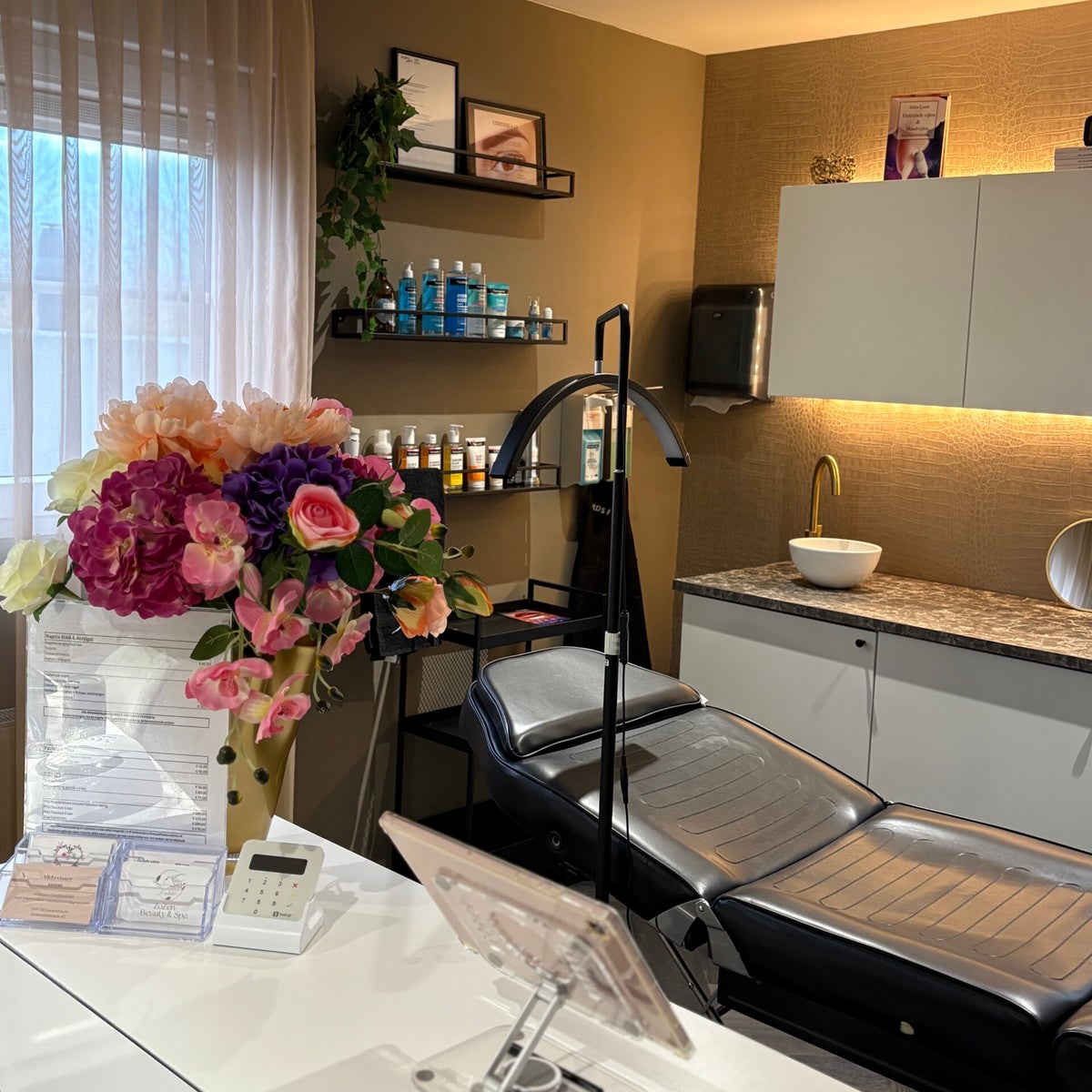 MRDS Beauty salon in Barendrecht