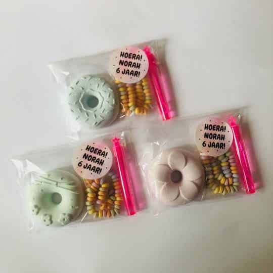 Stoepkrijt donut traktatie