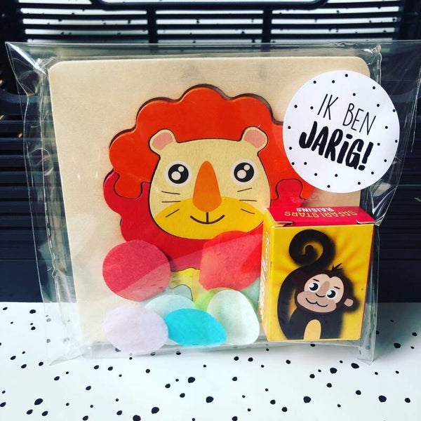 Houten puzzeltje traktatie