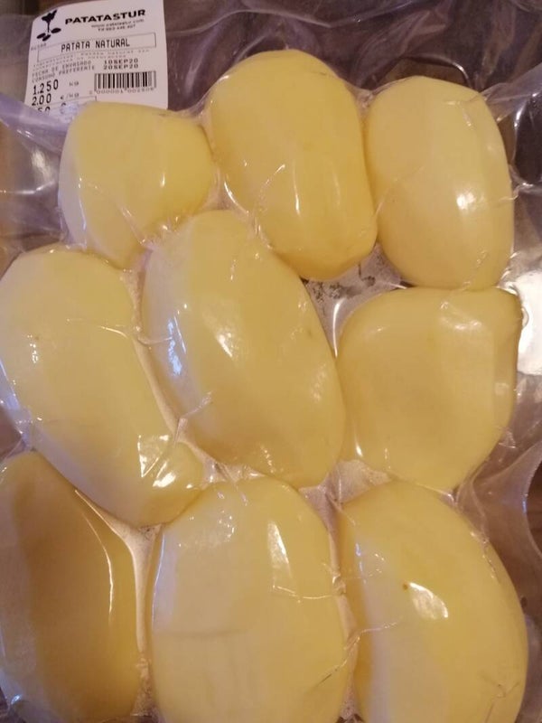 PATATAS ENTERAS PELADAS AL VACIO