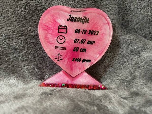 Geboortehart op standaard – gepersonaliseerd babycadeau