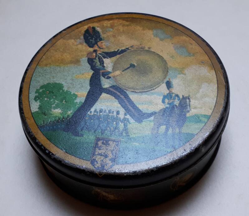 britse soldaat met trommel klein formaat