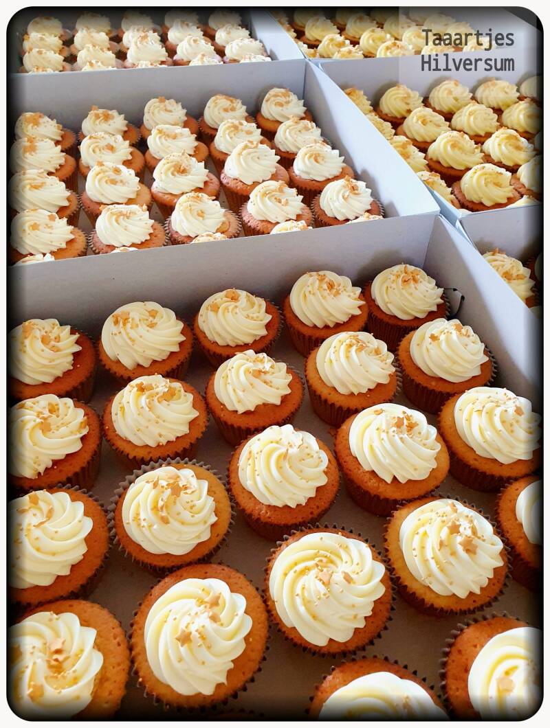 250 cupcakes met golden touch