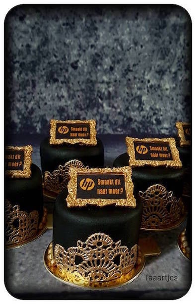 HP Nederland luxe gebakjes met logo