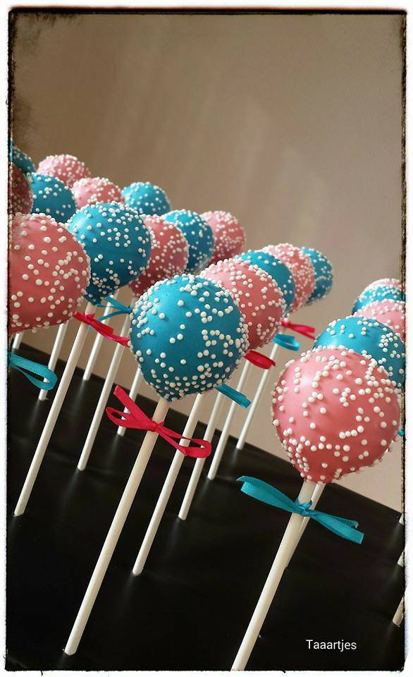 babyshower cakepops