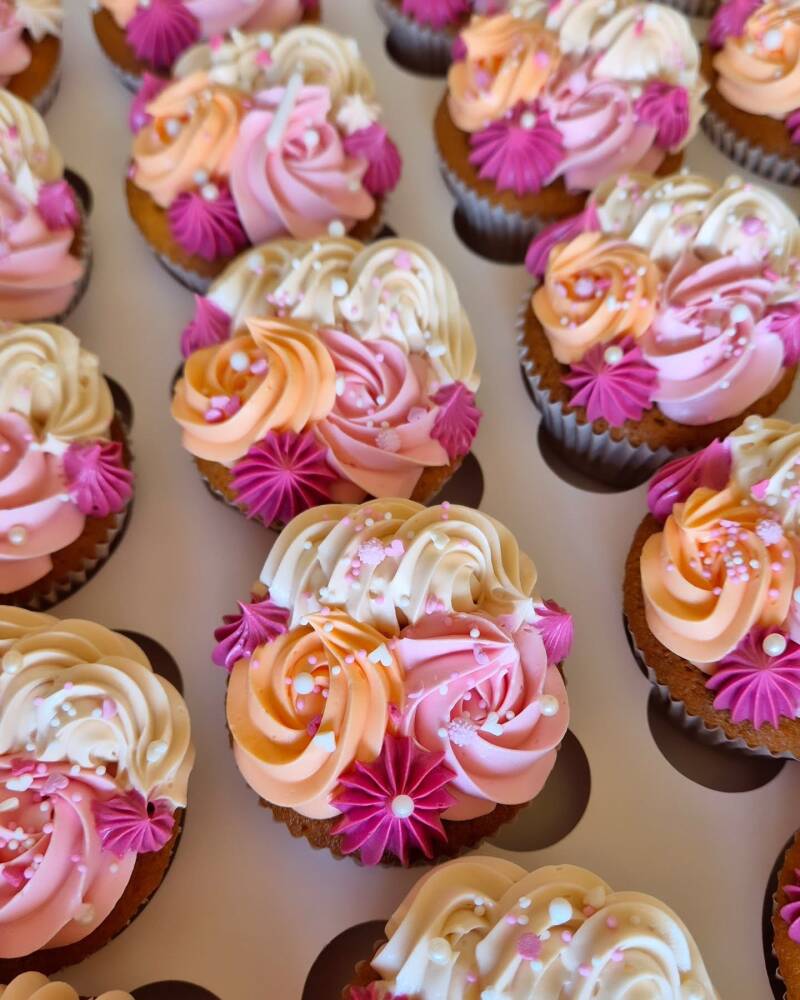 cupcakes gekleurde toeven