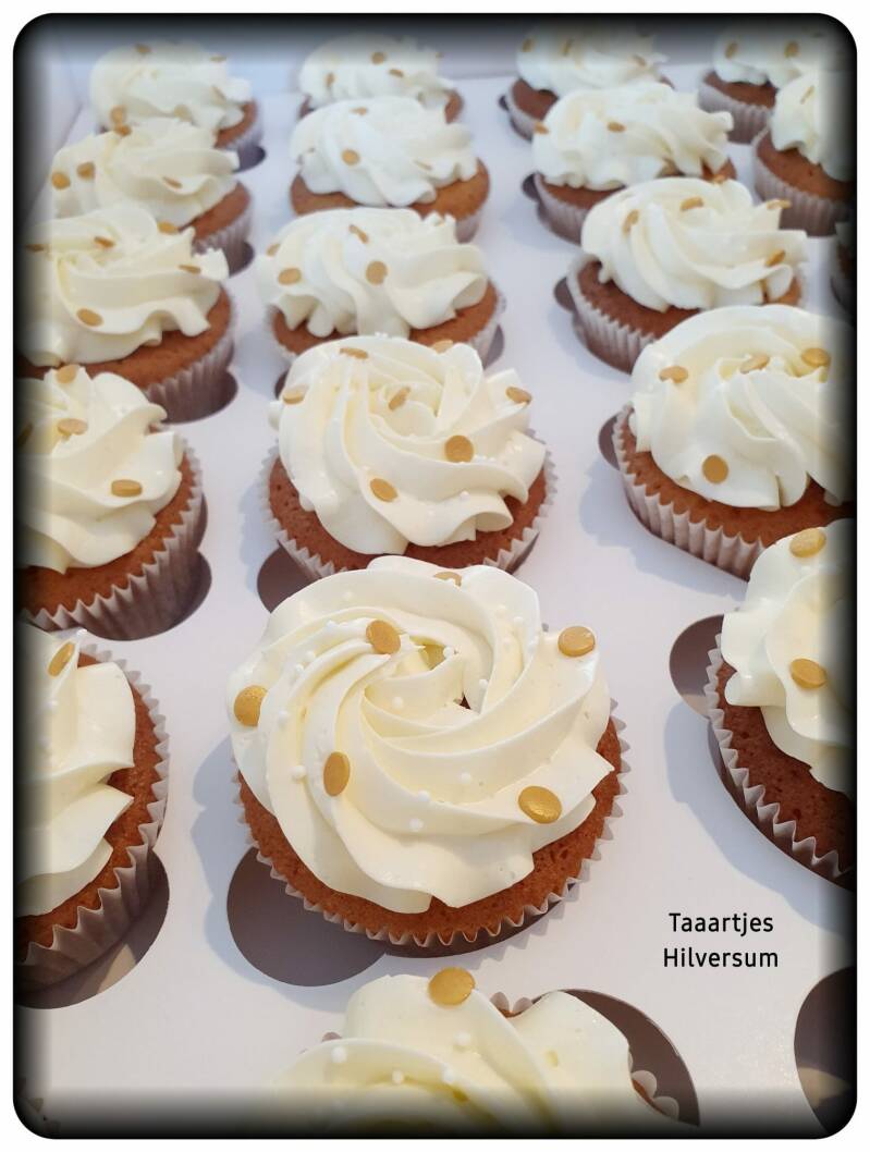 cupcakes gouden sprinkles