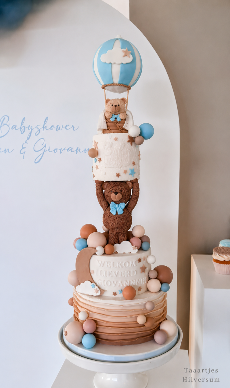 gravity babyshower gio en lynn latooy