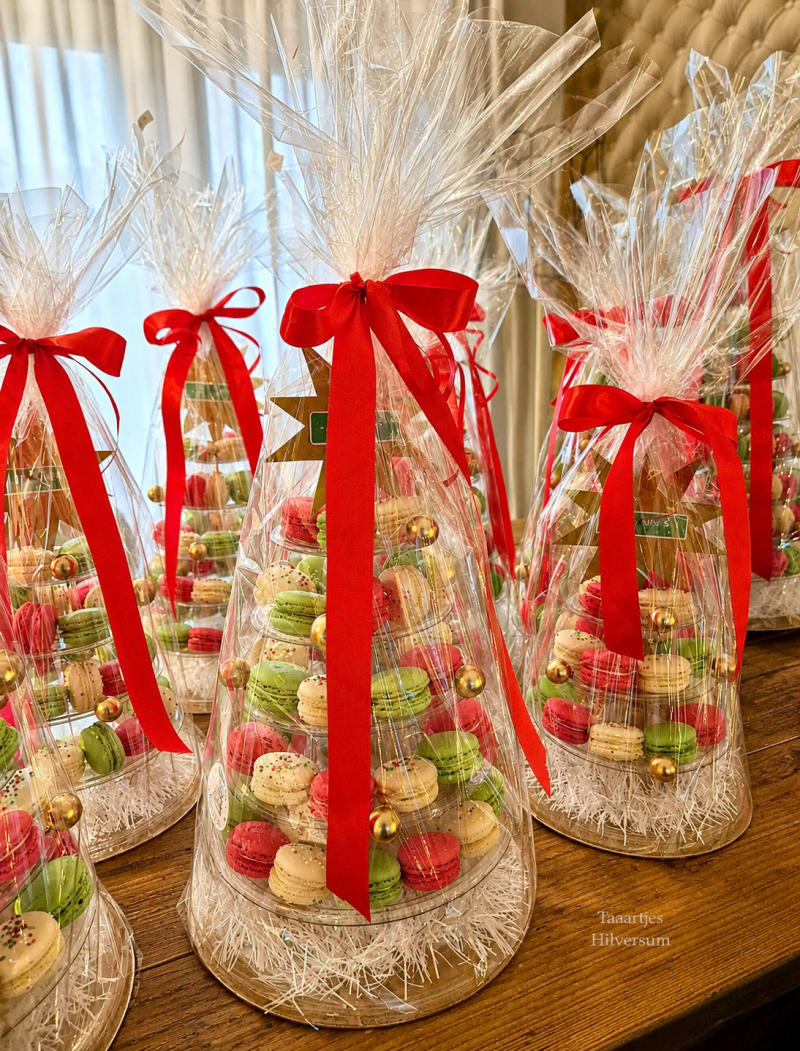 macarontorens voor kerstgeschenk lichtjes