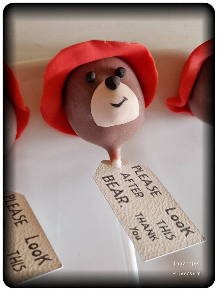paddington cakepops