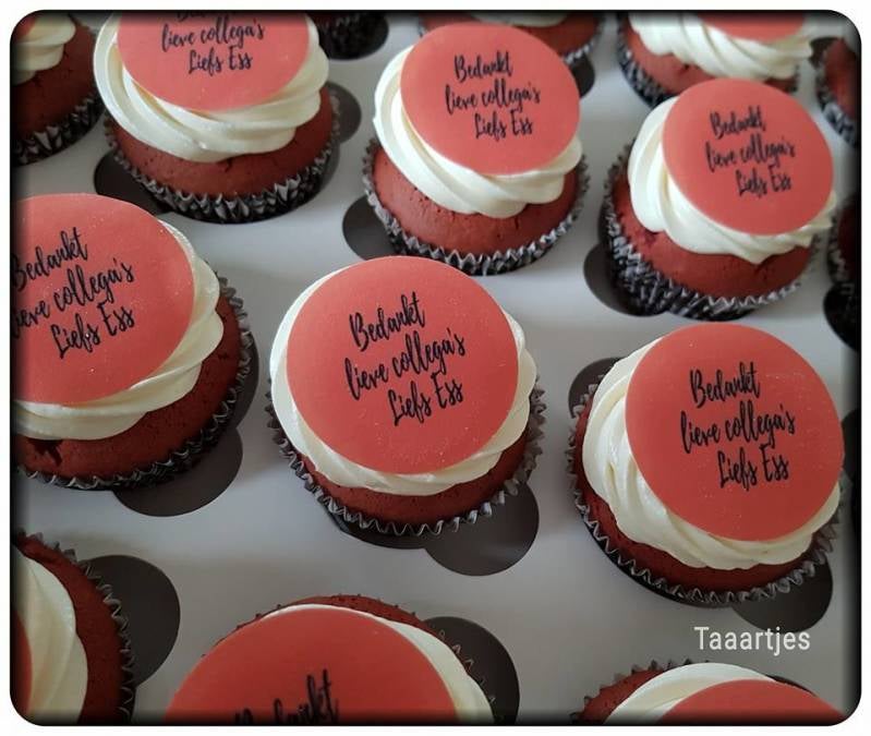 red velvet logo