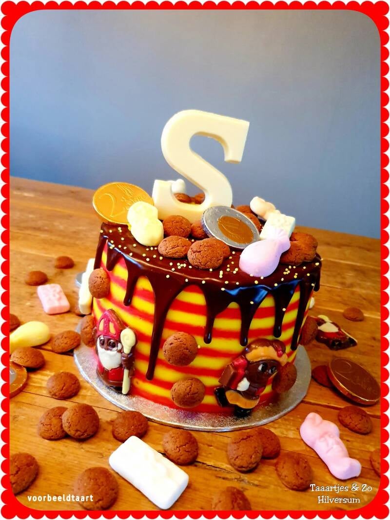 sint taart met streepjes en chocolade drip