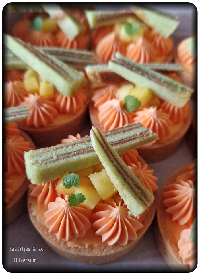 spekkoek tartelettes