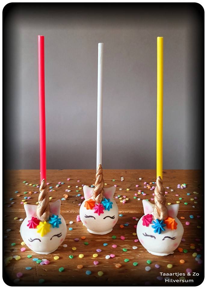 unicorn cakepops 