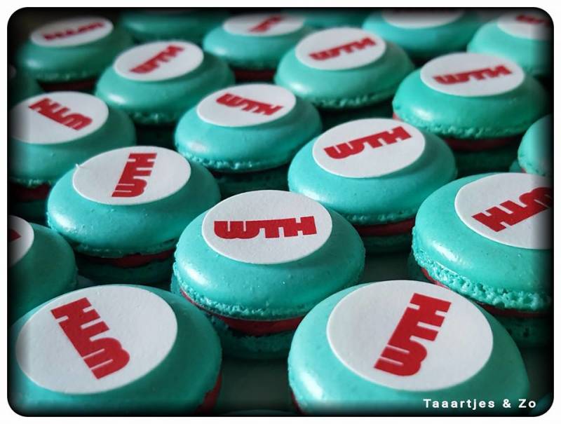 wth macarons logo
