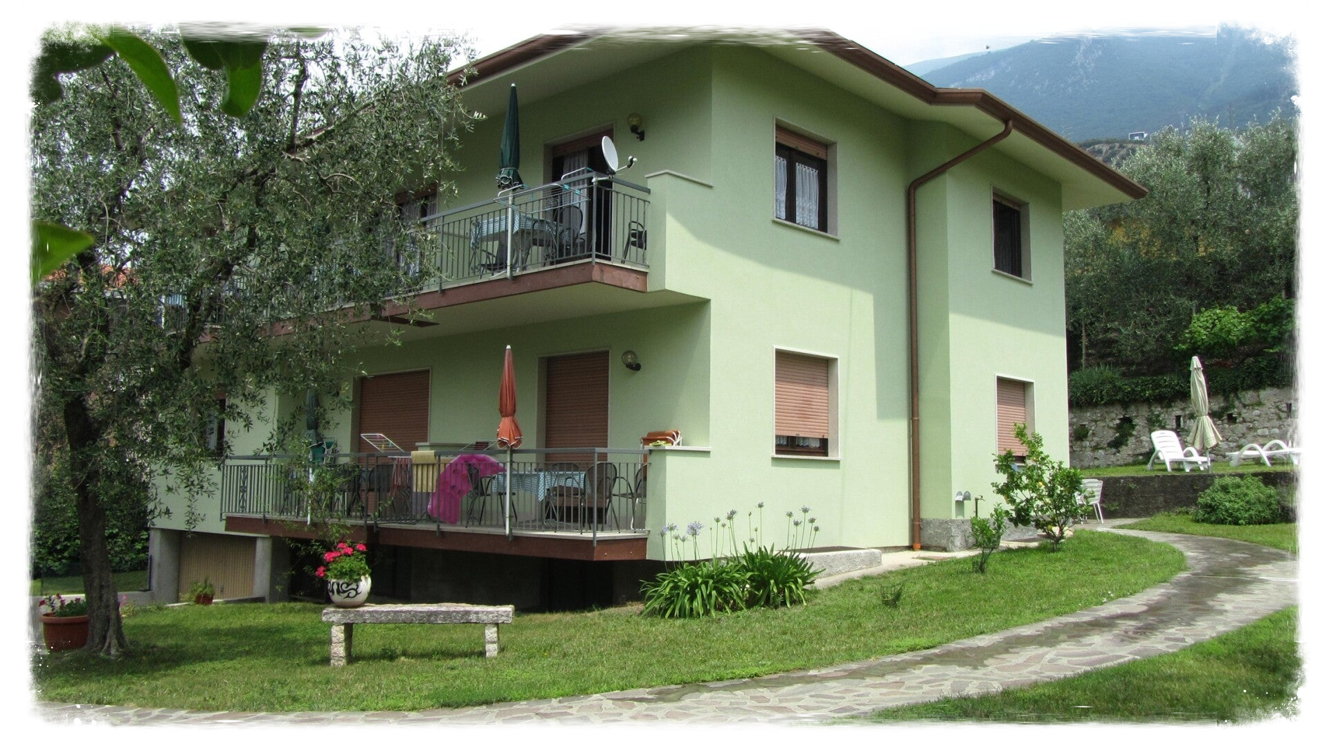 Hausansicht Ferienwohnung Stuhler-Priori Malcesine Gardasee Italien