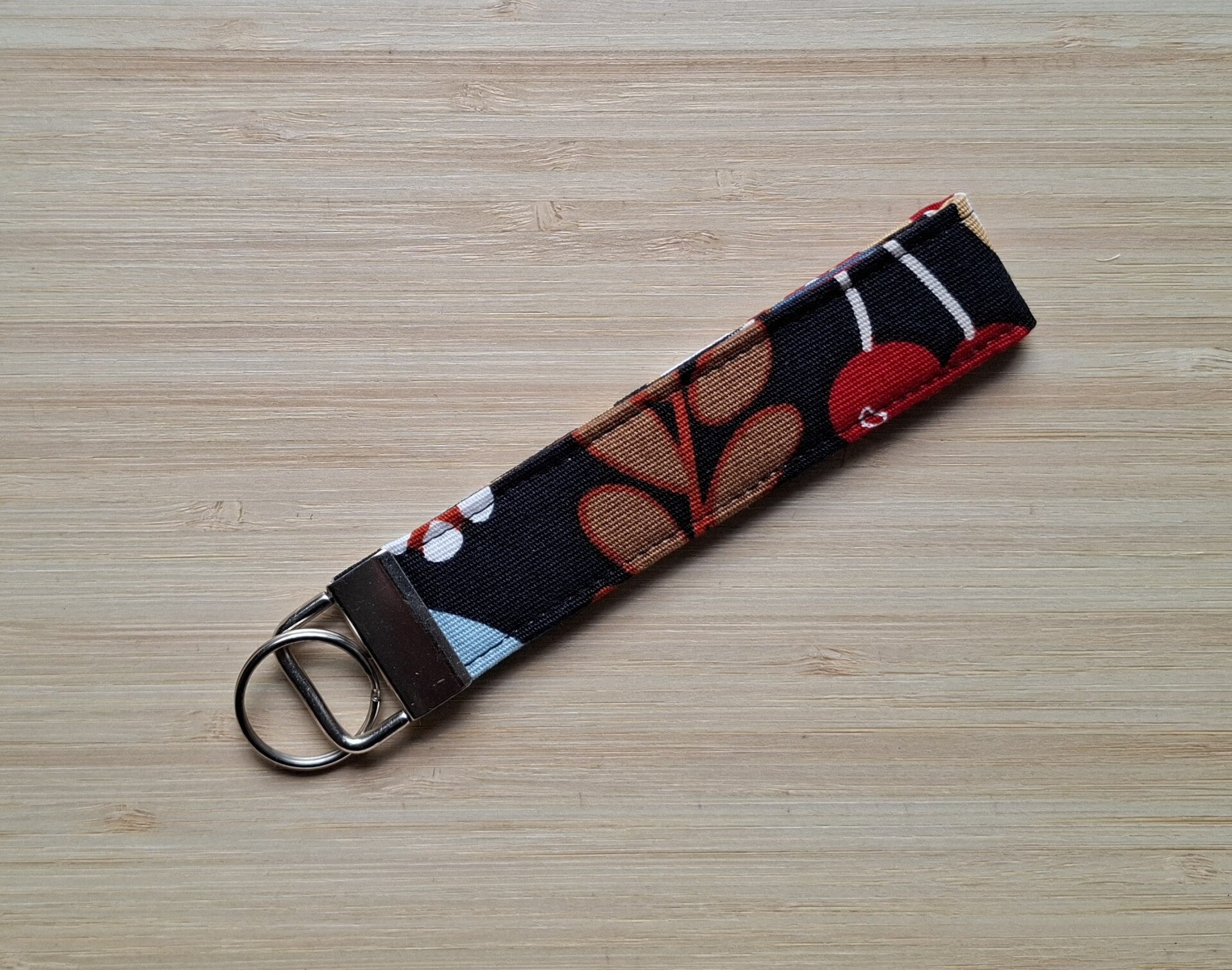 Sleutelhanger - floral - zwart