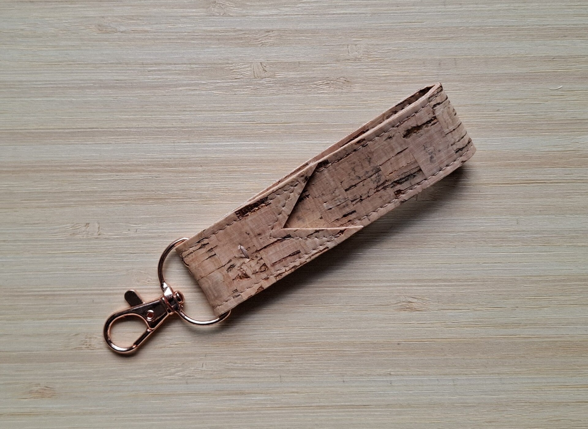 Sleutelhanger - kurkleer - V