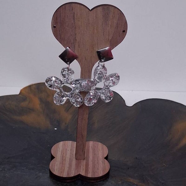 Boucles d'oreilles - fleurs argentées