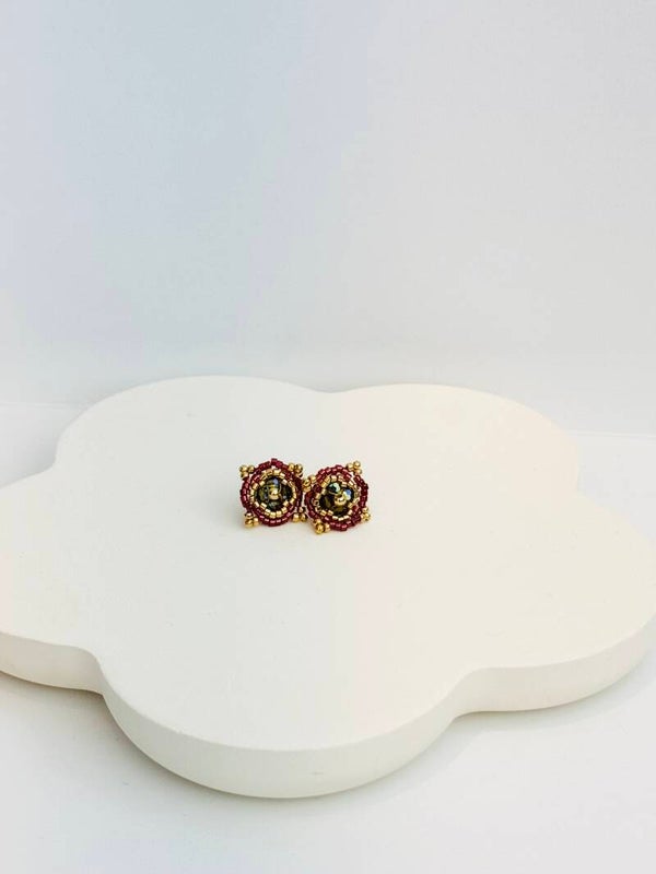 Gold-green-bordo studs earrings