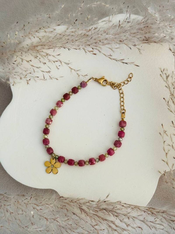 Pink ruby & crystal green beads