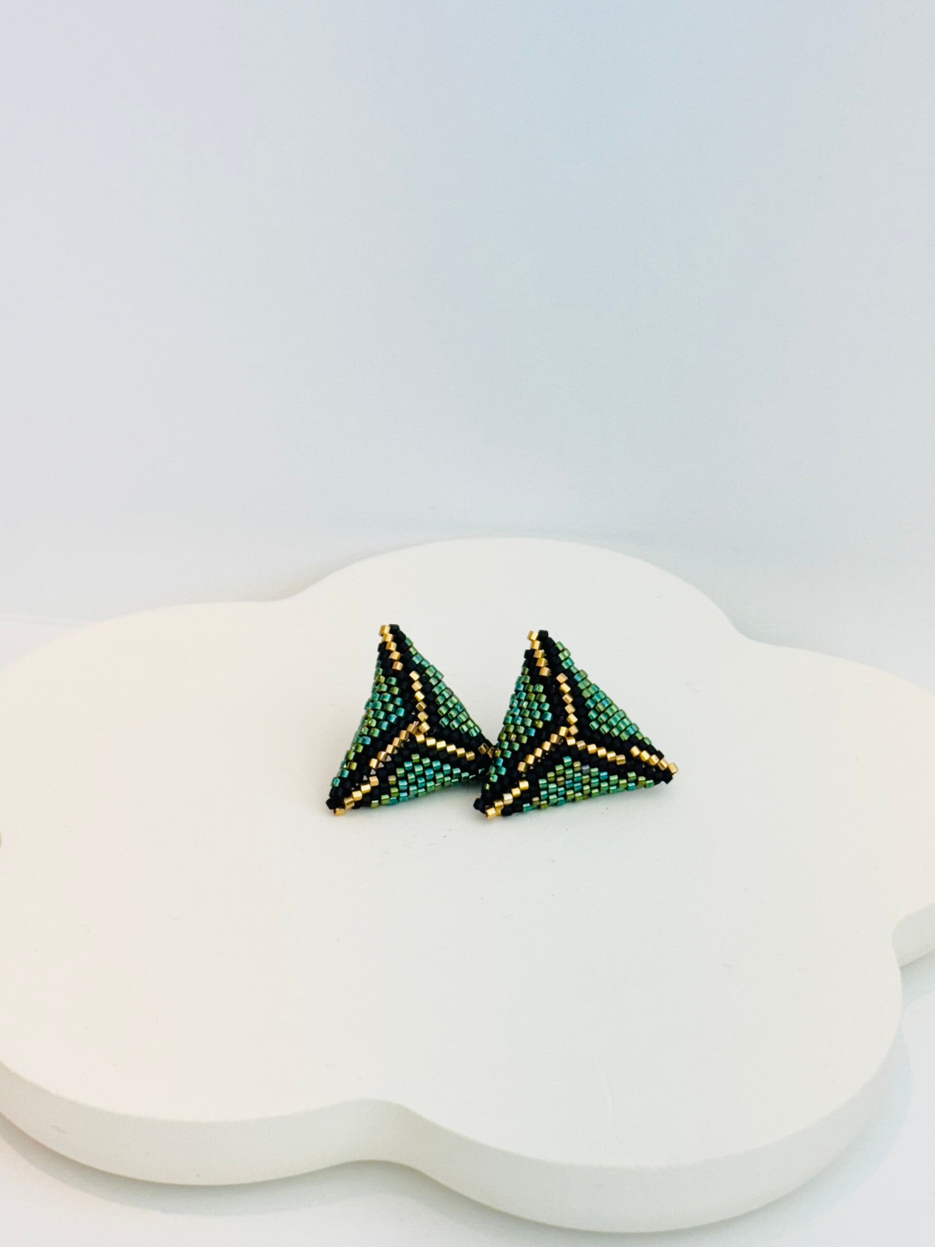 Snake pattern: Green-gold-black studs earrings