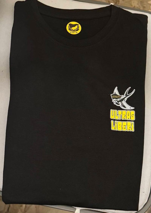 Nineties t shirt “ultras liberi”