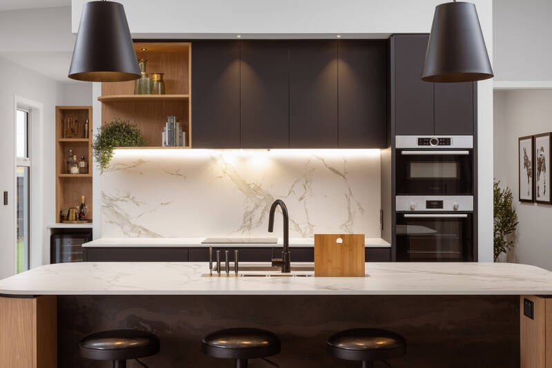 endeavour-homes-show-home-rose-manor-10_orig-standard.jpg