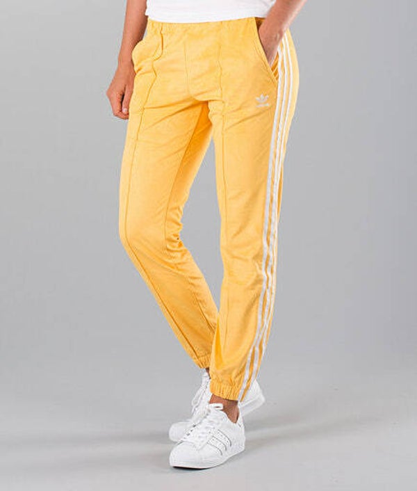 Licht gele  Adidas trainingsbroek