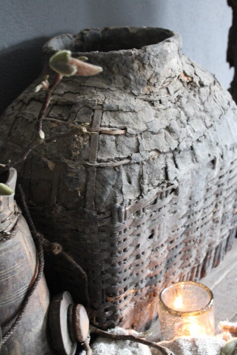 Leemmand landelijk en sober - decoratieve mand met karakter