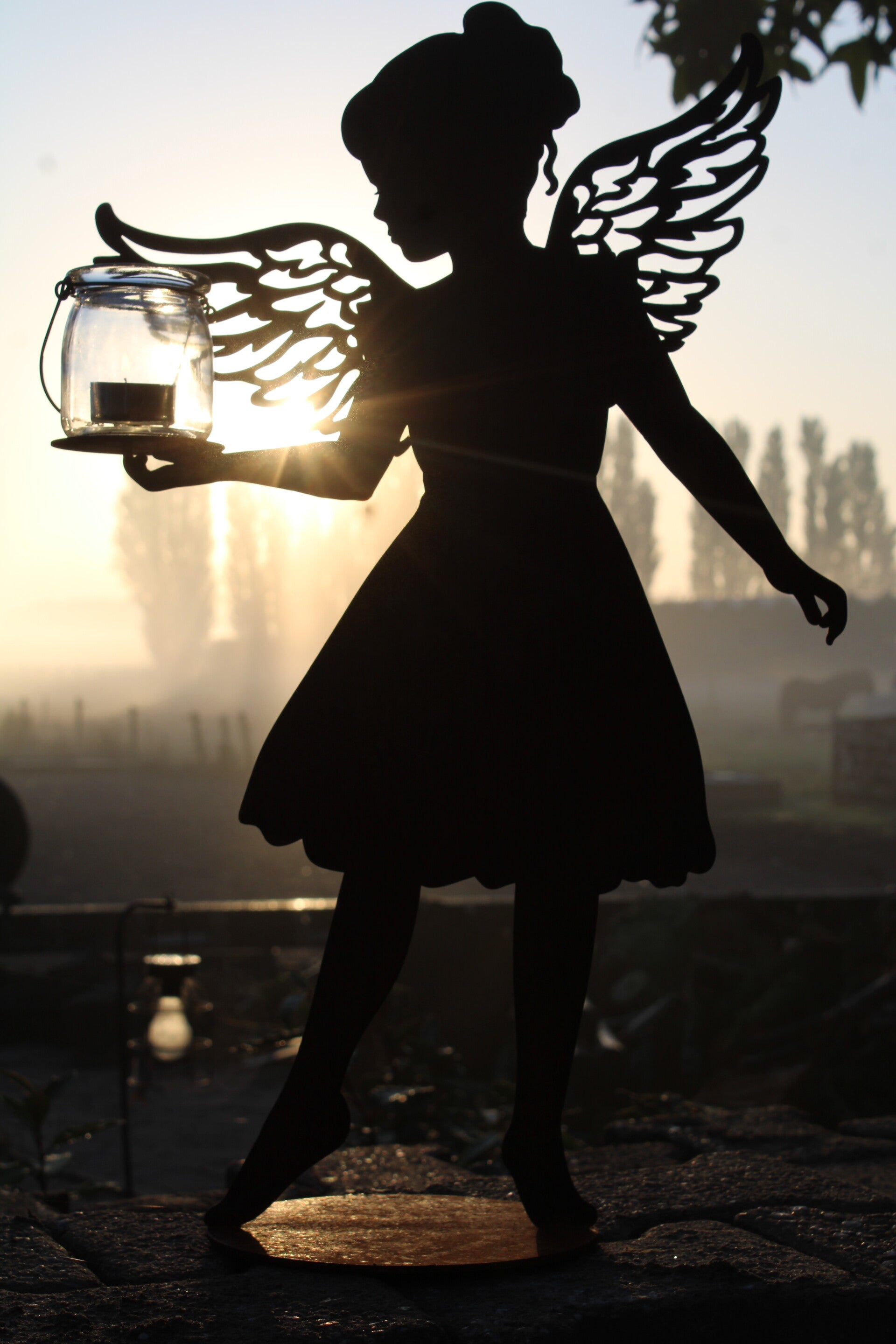 Engel staal roest vleugel wijd