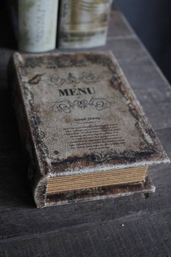 Oud opberg boek - opschrift menu maat S