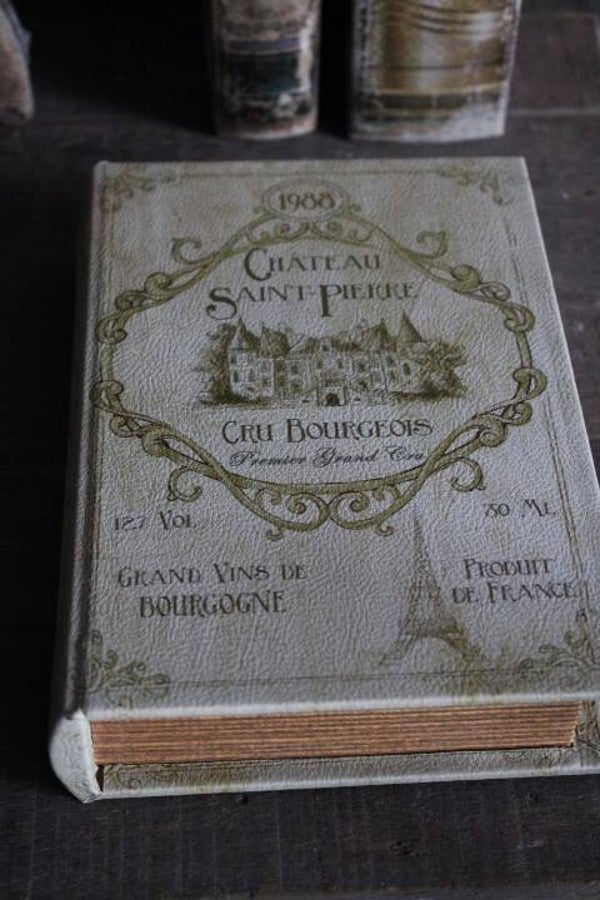 Oud opberg boek - opschrift Cru Bourgeois