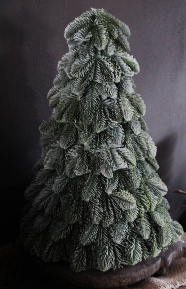 Nobilis kerstboom kunst Brynxz maat L