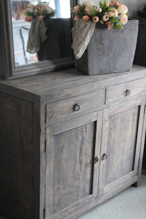 Commode 2 deurs vergrijsd teak met 2 laden