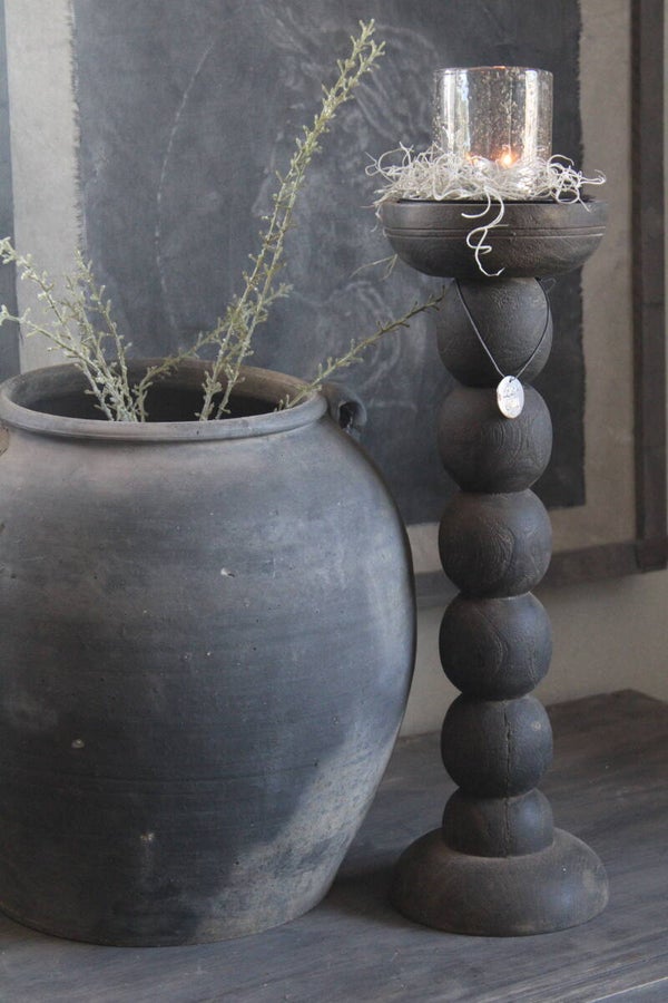 Robuuste, houten kandelaar Be Uniq