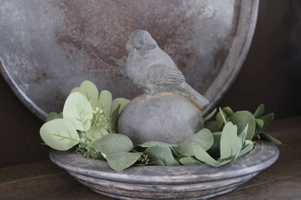 Brynxz schaal met vogel op bal en kunstkrans