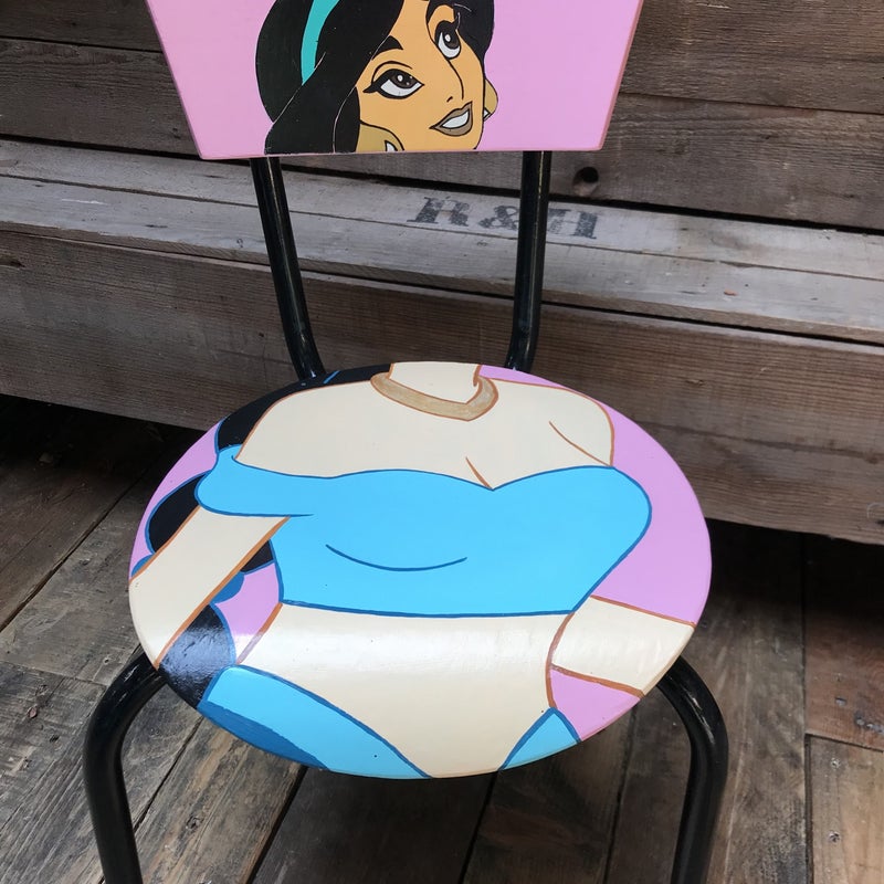 kleuterstoel Jasmine €50