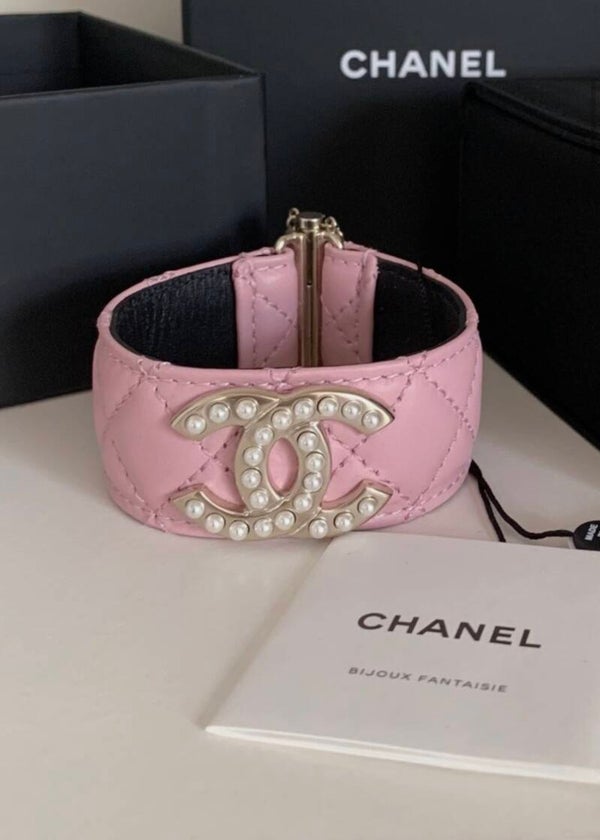 Bracelet Chanel rose Matelassé Taille L