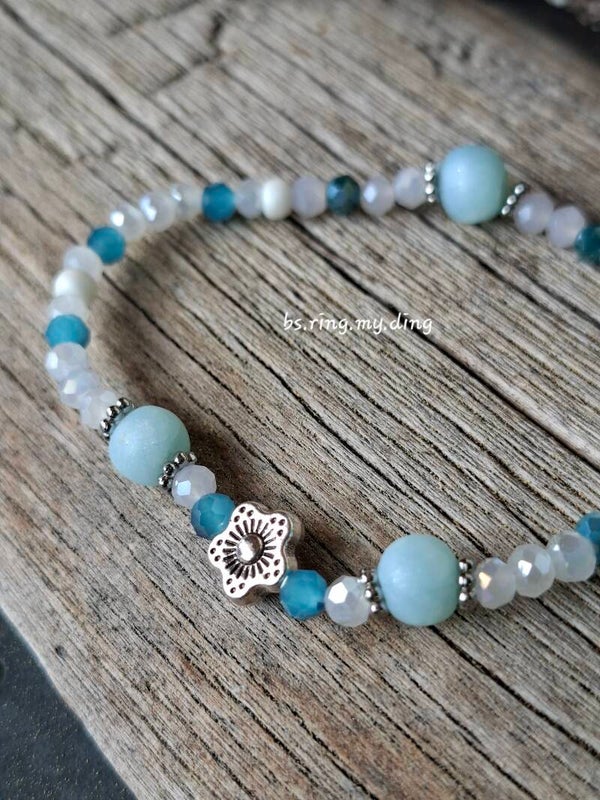 Armschmuck