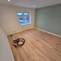 1000023114-standard.jpg