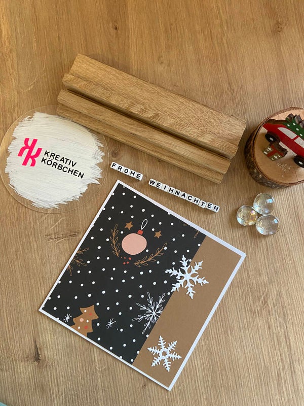 Weihnachtskarte mit Schneeflocken