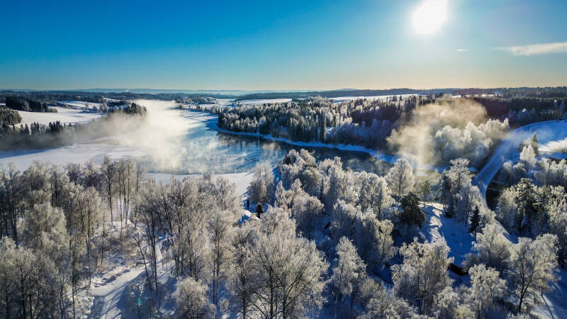 Vinter ved Svanfossen iNes