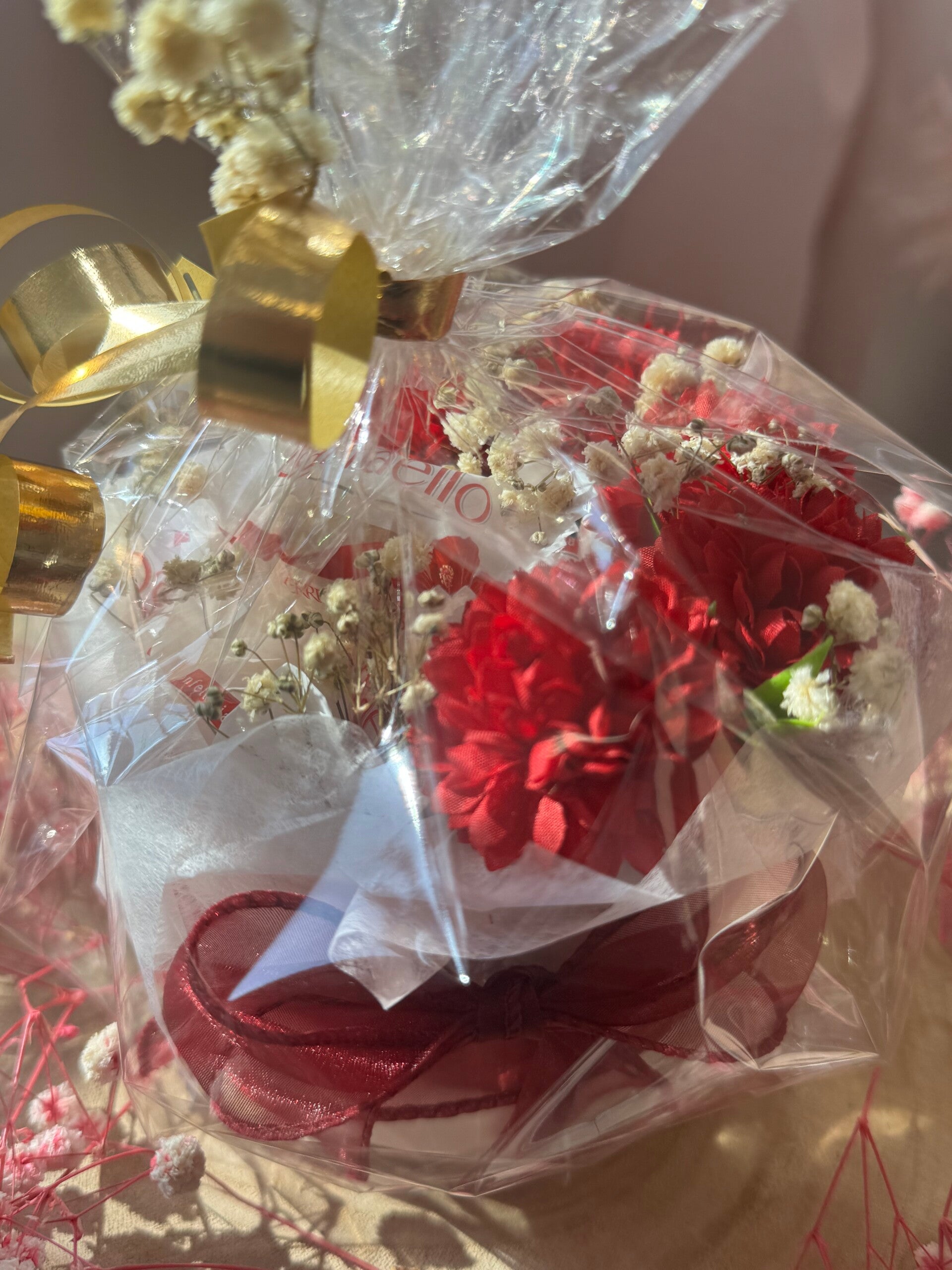 Eid geschenk Raffaello | rode bloemen