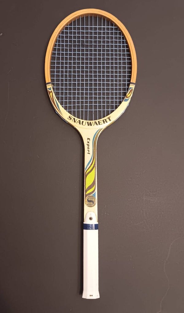 ANTIGUA RAQUETA DE MADERA SNAUWAERT EXPERT MODELO TEMZO BELGIUM VINTAGE